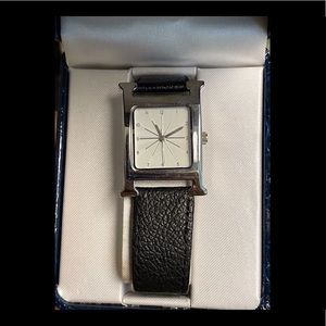 NEW Classic Black Leather Watch